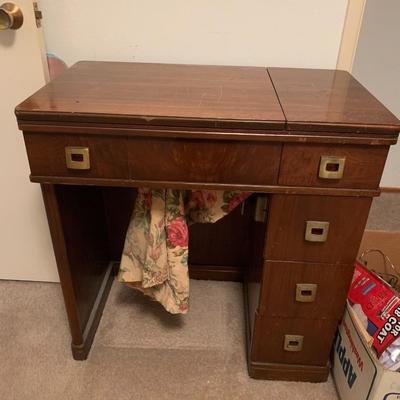Sew Best Sewing Machine & Desk