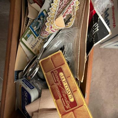 Sew Best Sewing Machine & Desk