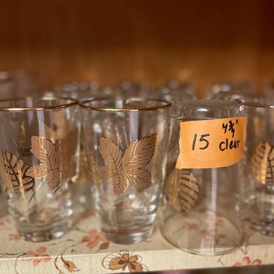 Retro Barware - set of 30 glasses