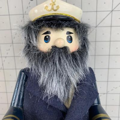 #71 Sailboat Captain Nutcracker 14