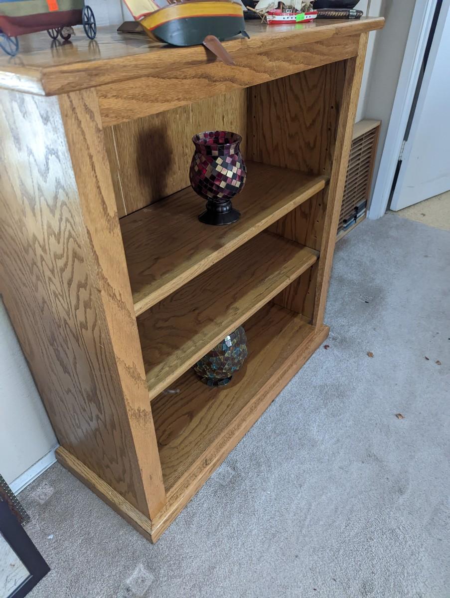 Oak Bookshelf Short