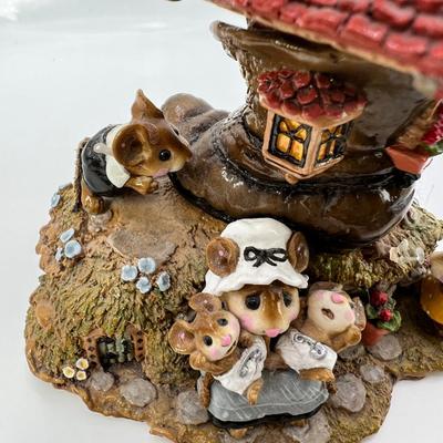 Wee Forest Folk Little Mice who lived in a shoe M-189