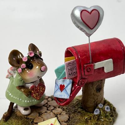 Wee Forest Folk Cupid Special delivery M383A