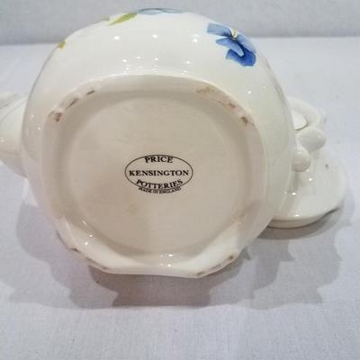 Kensington china teapot, made in Eng