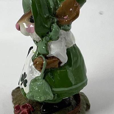 Wee Forest Folk Folk Lady M-195b
