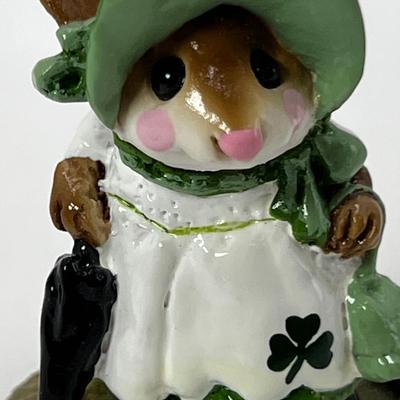 Wee Forest Folk Folk Lady M-195b