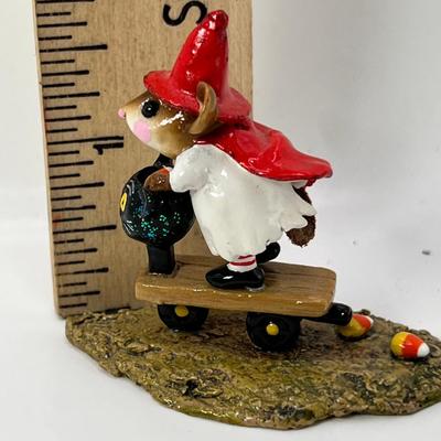 Wee Forest Folk Scootin with the Loot M-296