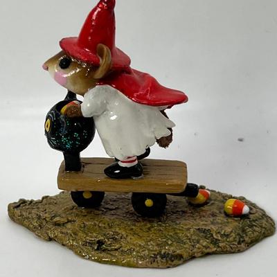 Wee Forest Folk Scootin with the Loot M-296