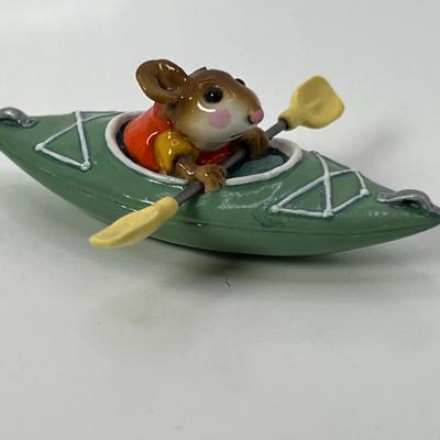 Wee Forest Folk Drifting Along MS-22 Green