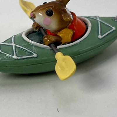 Wee Forest Folk Drifting Along MS-22 Green