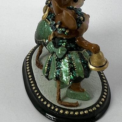 Wee Forest Folk Christmas Belles M-304