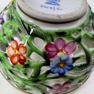 Bone China Herend Strawberry Finial Openwork Ball