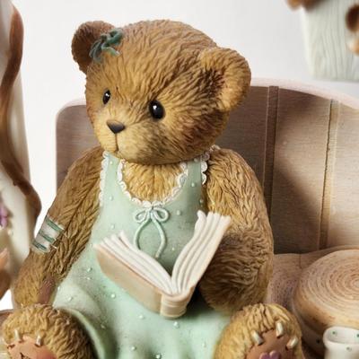 Cherished Teddies 2002 Members only  Genevieve, #CT024