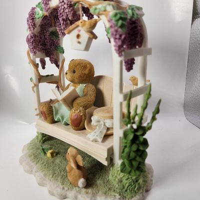 Cherished Teddies 2002 Members only  Genevieve, #CT024