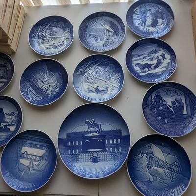 Bing and Grondahl Copenhagen Porcelain plates- Lot of 30