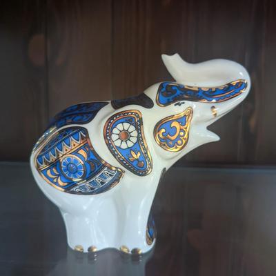 Mlsena Porcelain fine gold plated elephant