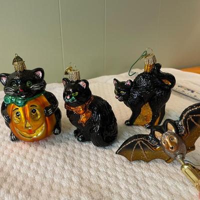 Cats and Bat Ornament Set