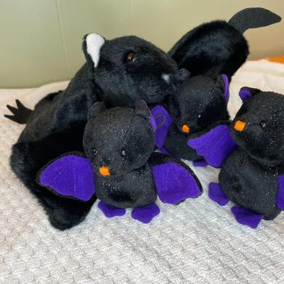 Bats Bats Bats!