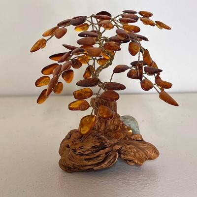 Real Amber Leaves Bonsai Tree Figurine Wood Base