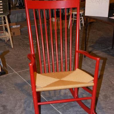 SCANDINAVIAN ROPE SEAT ROCKER /RED