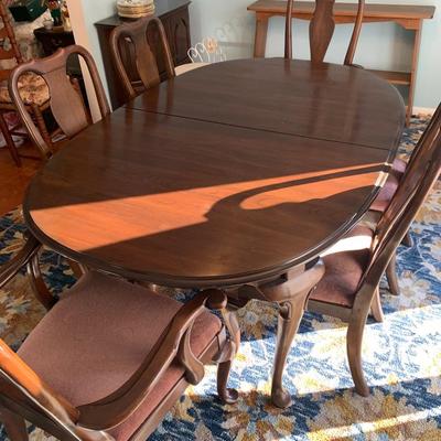 Ethan Allen Mahogany Cherry Dining Table & 6 Chairs Dining Set