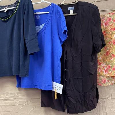 2XL Ladies Tops