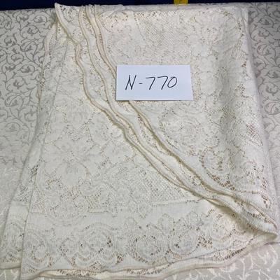 Round Lace Tablecloth