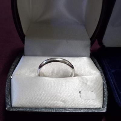 LOT 24  TWO STERLING SILVER LADIES RINGS
