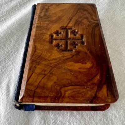 Bibles, Christian Books and More (GRB-JM)