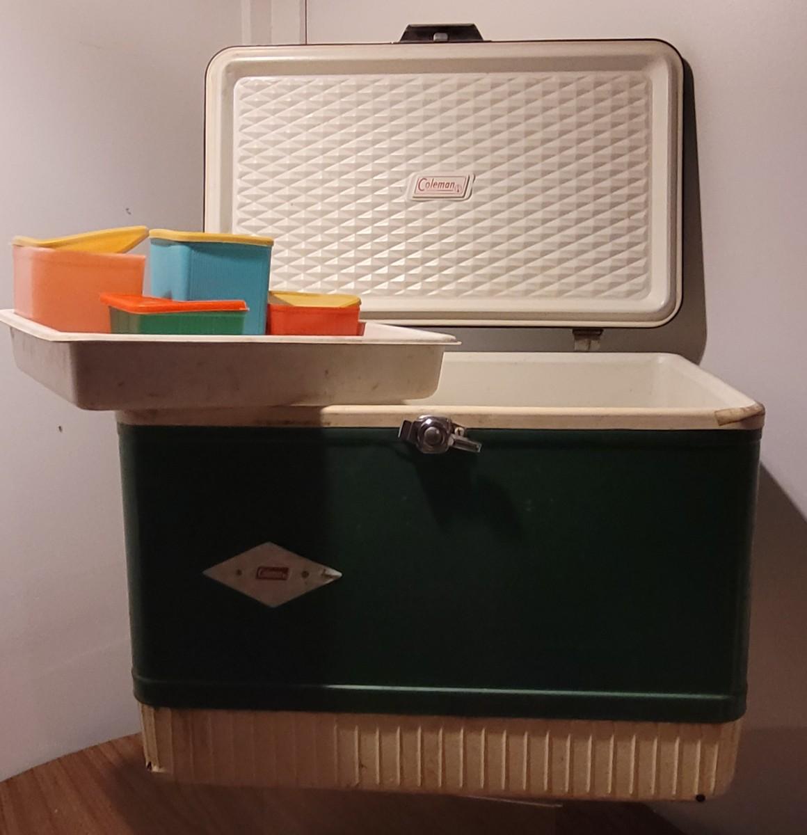 Lot 81 Vintage Green Metal Coleman Cooler with Insert Tray & Containers