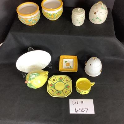 6007 Belleek, Italian, Quimper decorative lot