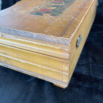 Wooden Box Collection   (GR-NM)