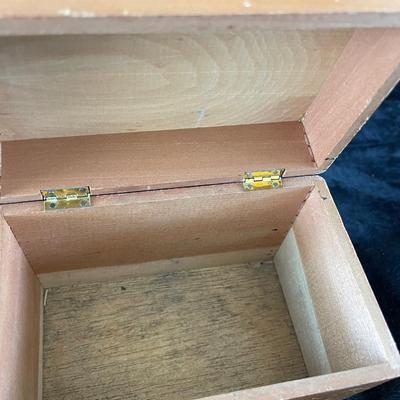Wooden Box Collection   (GR-NM)
