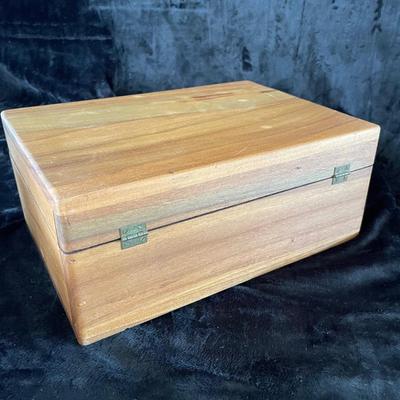 Wooden Box Collection   (GR-NM)