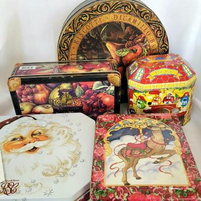 Chrismas tins