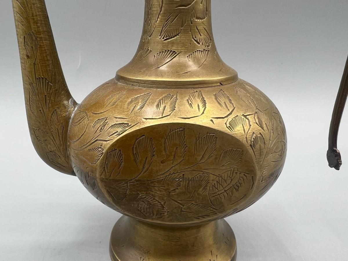 Vintage Surah Dallah Etched Coffee Tea Brass Made in India Teapot