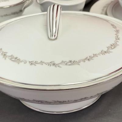Noritake china set
