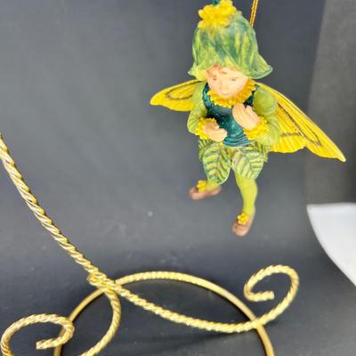 In Flower Fairy box but not correct one. Ornament is missing greenery that he usually holds.
