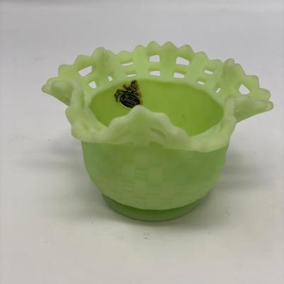 Fenton Lime Green Custard Stain Glass Lattice Basket Weave Bowl - 3.5