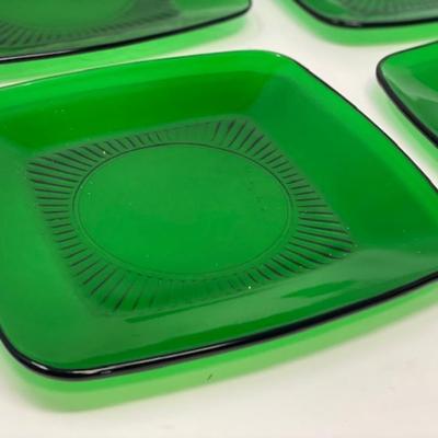 Anchor Hocking Emerald Green Plates 8.25