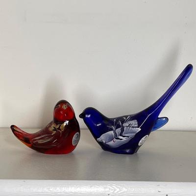 Lot of 2 Vintage Fenton Glass Bird Figurines Signed
