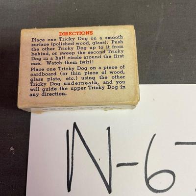 Tricky dogs and cards