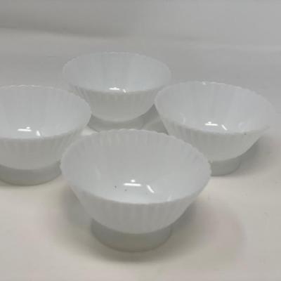 1930's MacBeth Evans Petalware Set of 4 Dessert Bowls 4.25"