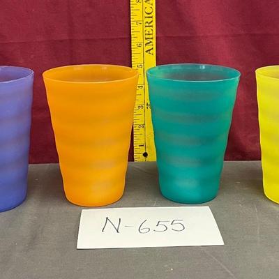 Tupperware cups