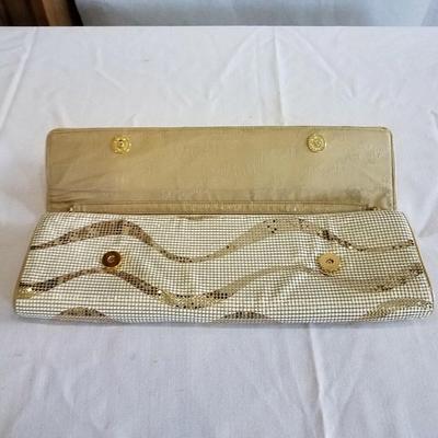 Vintage Whiting & Davis mesh clutch handbag