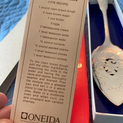 Oneida Rogers Commemorative Patriotic Dessert Spoon In Box