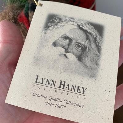 Lynn Haney â€œTimberland Friendsâ€ Large Christmas Display Santa Wolf