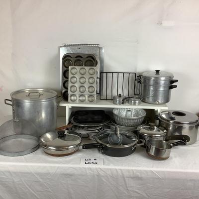 Lot 6032. Lot of Vintage Aluminum & Stainless Steel Pots & Pans