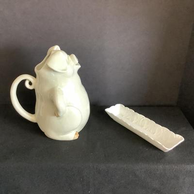 Lot. 6033  Fitz & Floyd â€œ Porky Pitcher â€œ & WEDGEWOOD White Rectangle Dish