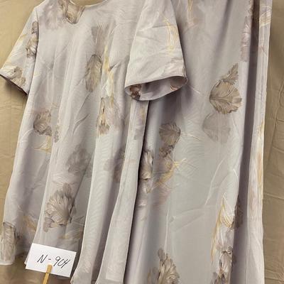 Top and Skirt Set 18 sz